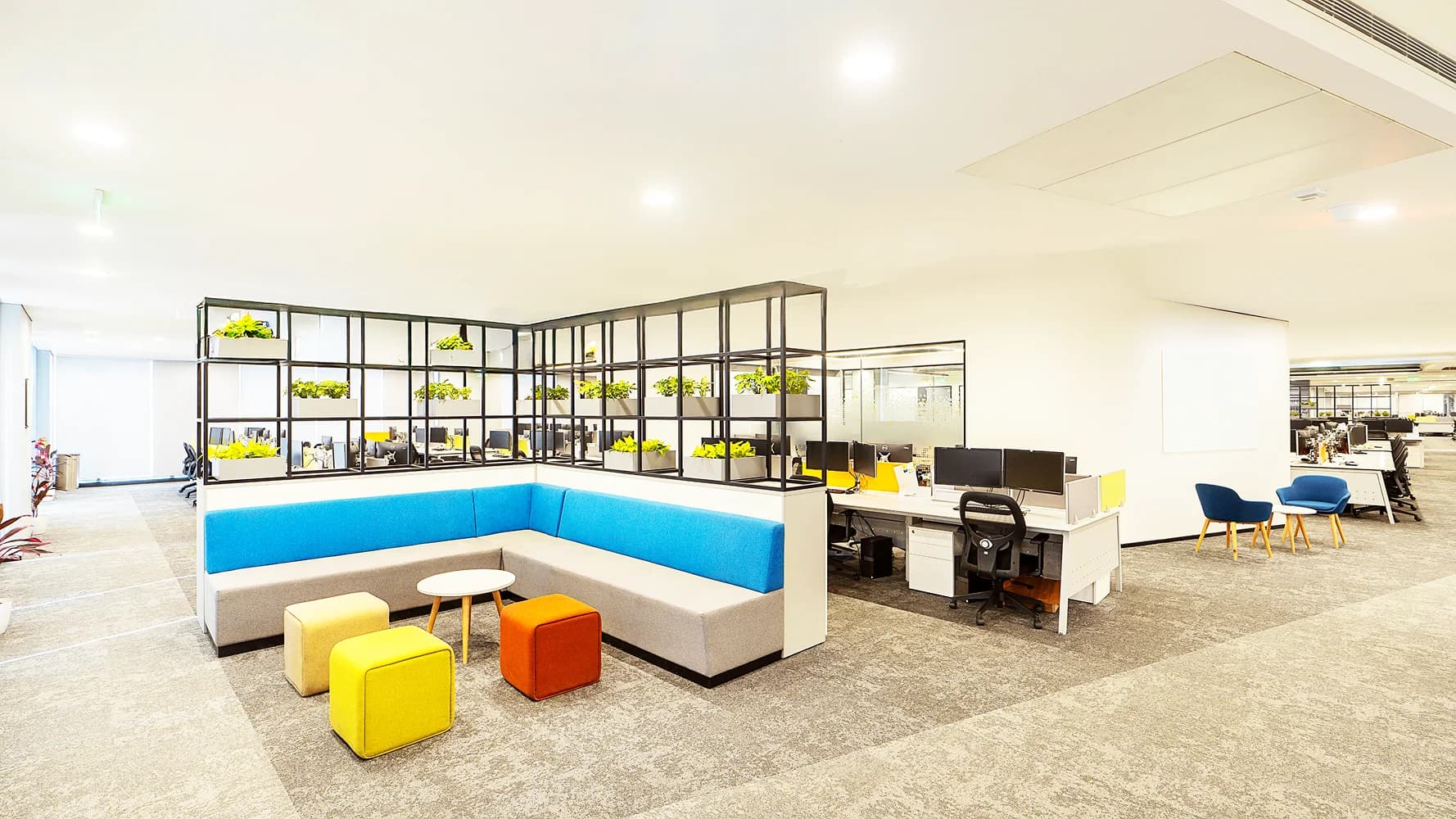 Table Space - ABIL Boulevard hero